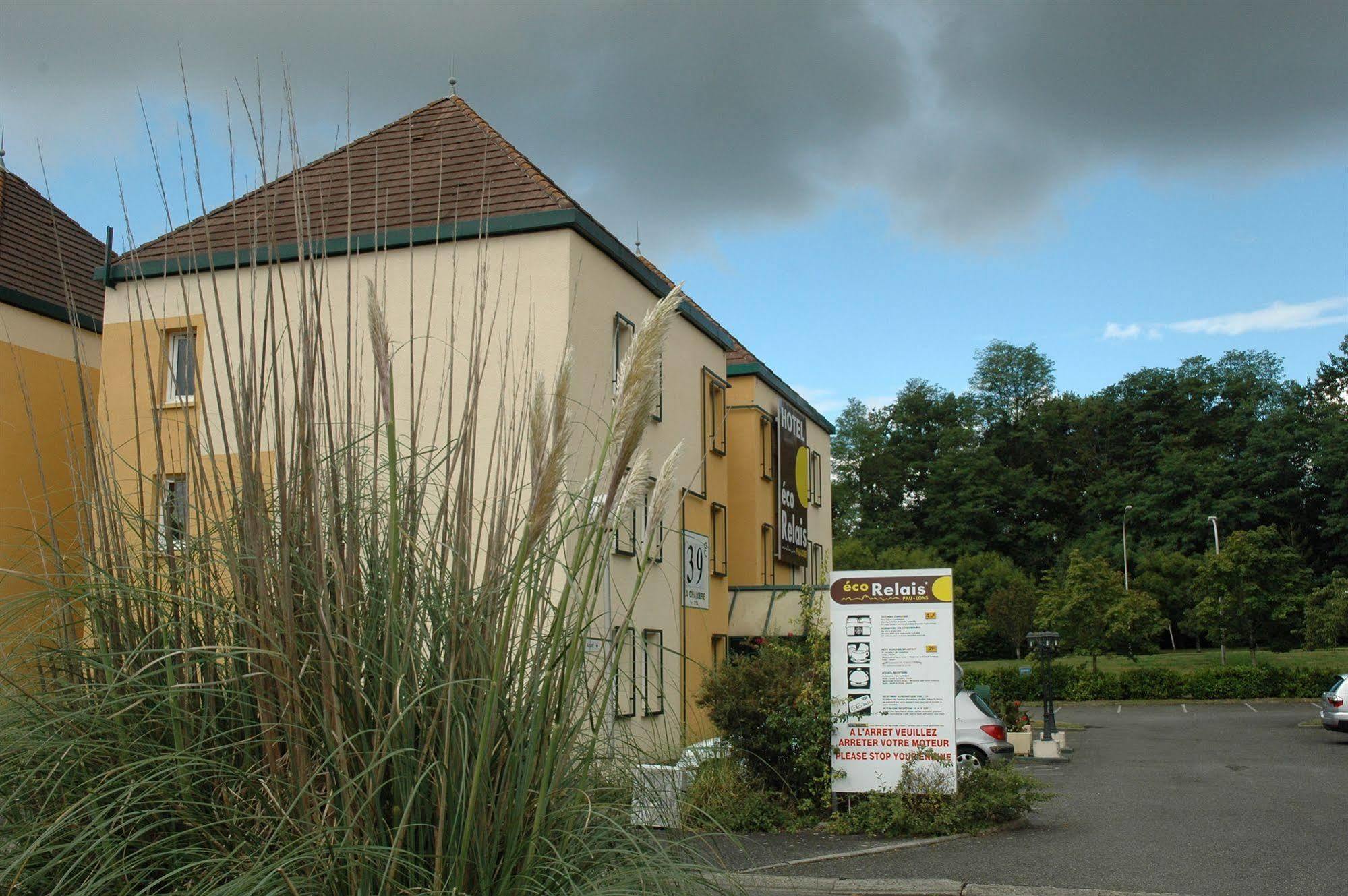 Hotel Eco Relais - Pau Nord Lons Exterior photo